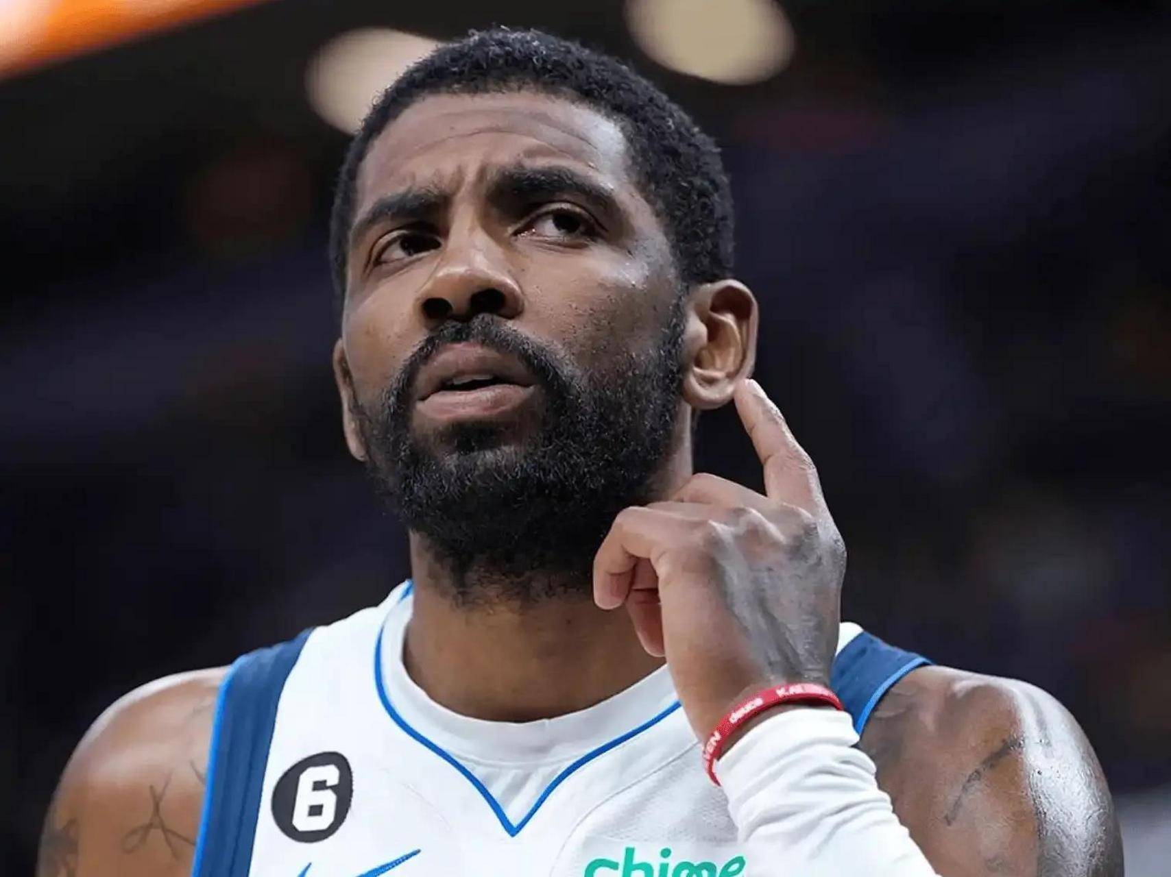 我是个初中生，我的生活是被足球，学习和说唱填满的...（我的初中生活：足球、学习与说唱填满每一天）