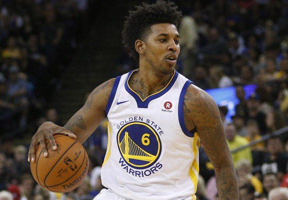 篮球湖人替补阵容得分爆炸，创赛季新高（湖人替补火力全开，得分刷新赛季新高）