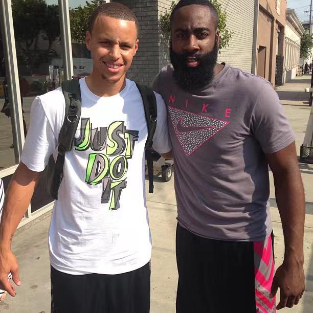 官方：Movistar+和DAZN获得西甲电视转播权至2032年（Movistar+与DAZN锁定西甲电视转播权至2032年）