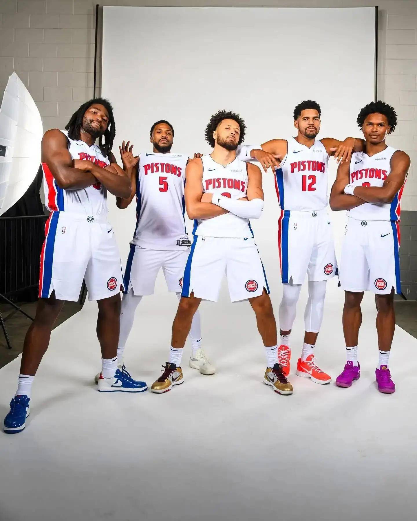 阿媒：奥斯卡所患非严重的结构性心脏病，但是否退役仍不明朗（阿媒：奥斯卡确诊非重度结构性心脏病，是否退役尚未明朗）