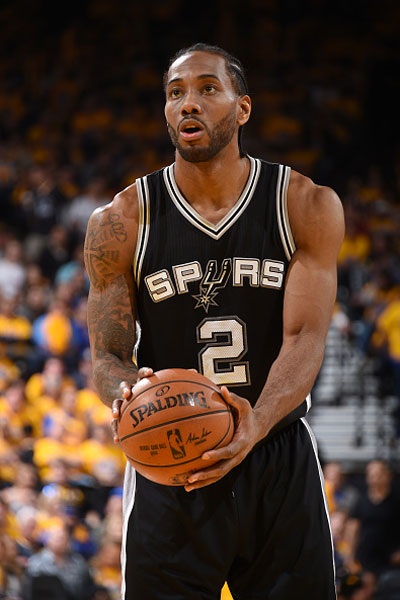 12战砍311分！杜兰特成为火箭队史最快达成三百分的球员（12场轰下311分！杜兰特刷新火箭队史最快300分里程碑）