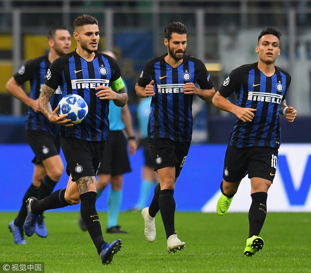 迈尼昂在加比亚社媒动态下留言，后者回复：请续约（迈尼昂现身加比亚动态评论区，加比亚回应：续约吧）