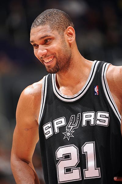 梅西：我们是冠军！感谢阿尔巴和布斯克茨在这段冒险中陪伴我（梅西：冠军属于我们！感谢阿尔巴与布斯克茨一路相伴）