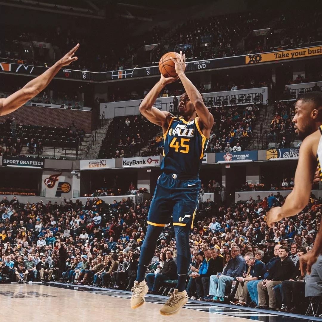 孔蒂：我们已经输了5场这让我担忧，我们没了上赛季的精气神（孔蒂直言担忧：球队已输五场，上季精气神不再）