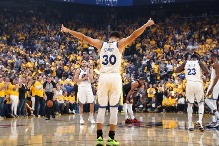 虎父无犬子，路易斯-布冯代表捷克U19上演帽子戏法（不负父名！路易斯-布冯代表捷克U19完成帽子戏法）