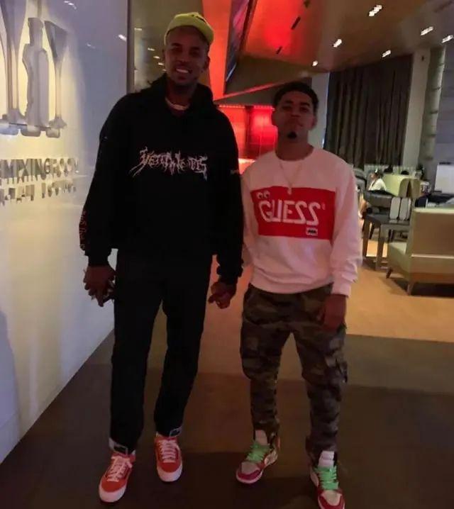 科莫vs卡利亚里：莫拉塔、尼科-帕斯首发，米纳、塞巴斯蒂亚诺-埃斯波西托出战（科莫对阵卡利亚里：莫拉塔、尼科-帕斯先发，米纳、塞巴斯蒂亚诺-埃斯波西托登场）