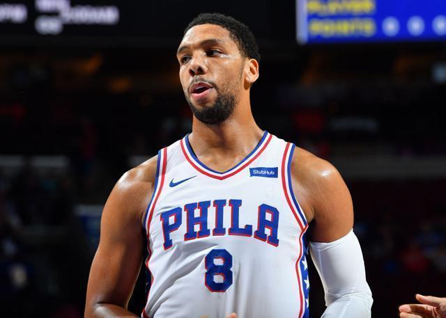 同名同命，皇社、埃瓦尔两位同名且曾同队的旧将今年先后辞世（同名曾为皇社、埃瓦尔并肩的两位旧将今年相继离世）