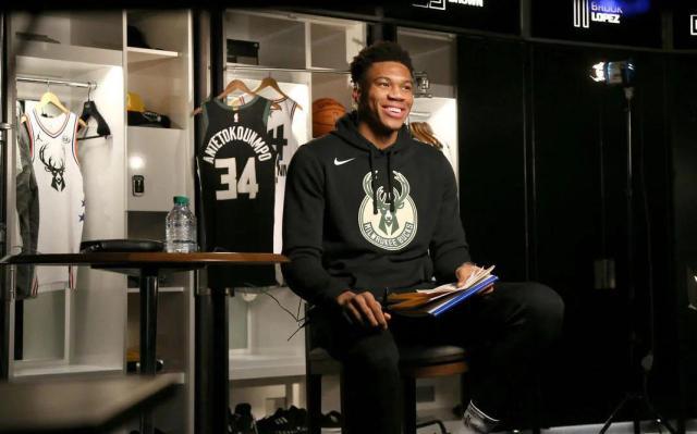 马卡：NFL在伯纳乌举办迫使皇马一直打客场，对球队造成沉重后果（马卡报：伯纳乌承办NFL致皇马长期客场作战，球队遭受严重影响）